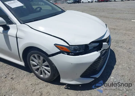 2018 Toyota Camry L/Le/Se/Xle from USA, damaged, VIN JTNB11HK2J3027990